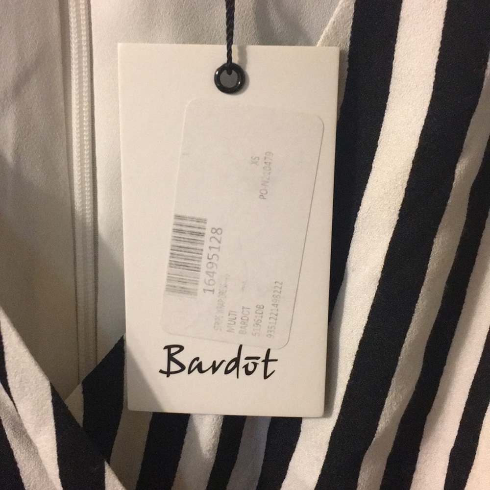 Bardot sexy mini dress - Picture 12 of 13